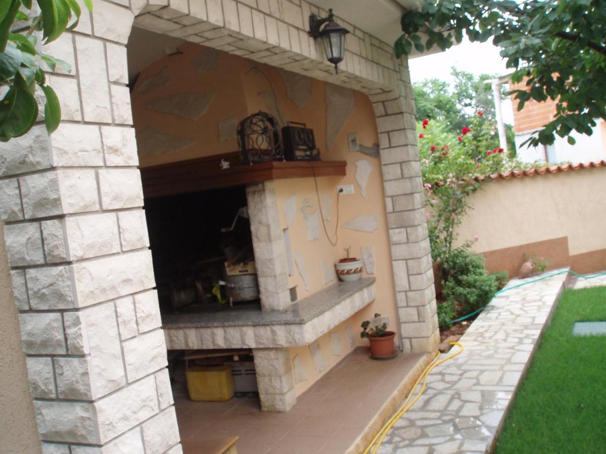 Haus Milan Ap3 Apartamento Fažana Exterior foto